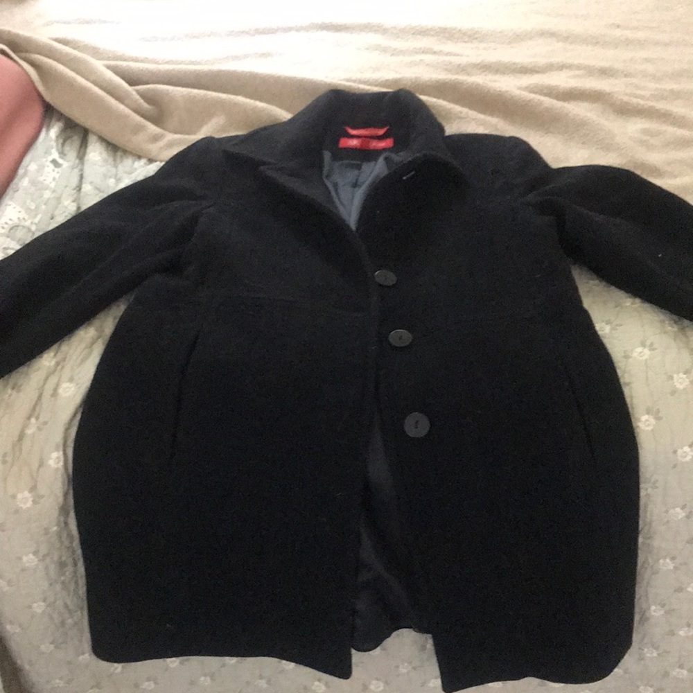 Pea Coat. Mid thigh length. Black 100% wool.